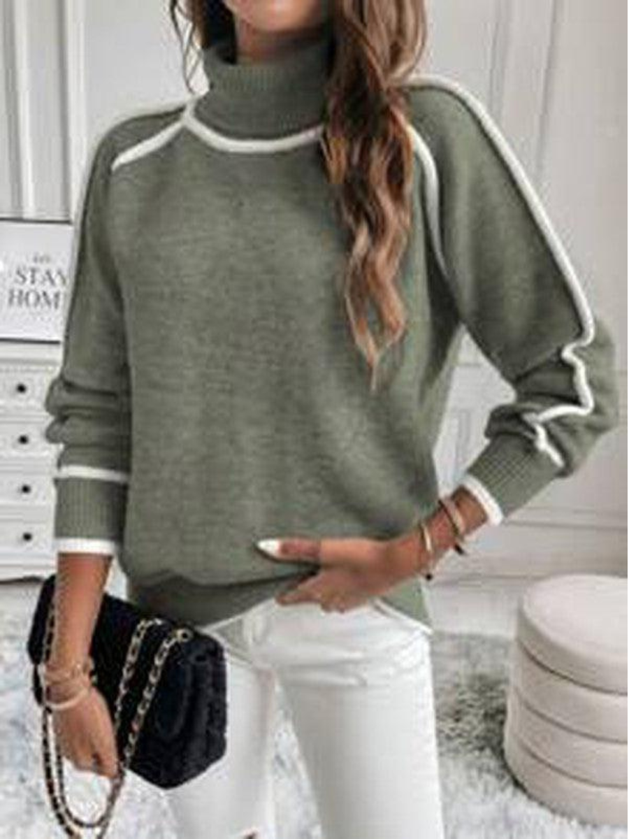 Stella Women's Turtleneck Sweater