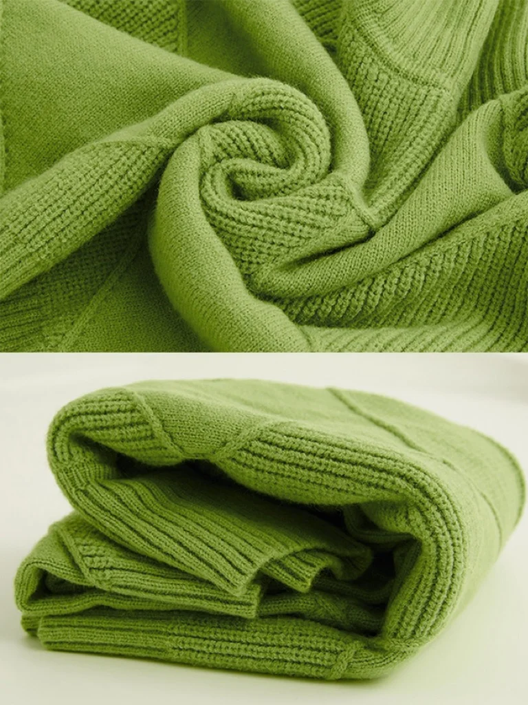 Iris Warm Women's Sweater
