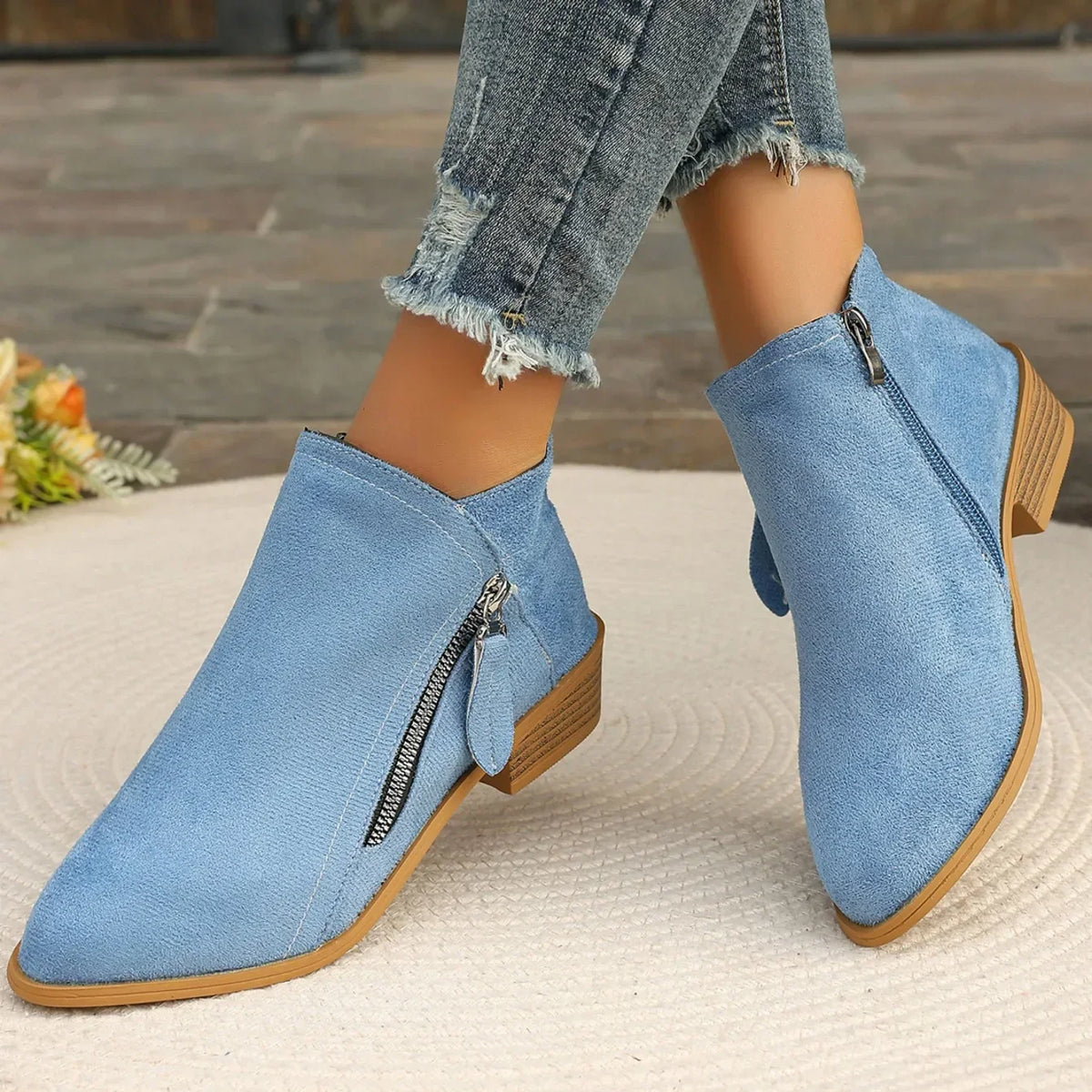 Women's Short Ankle Boots - Élégant