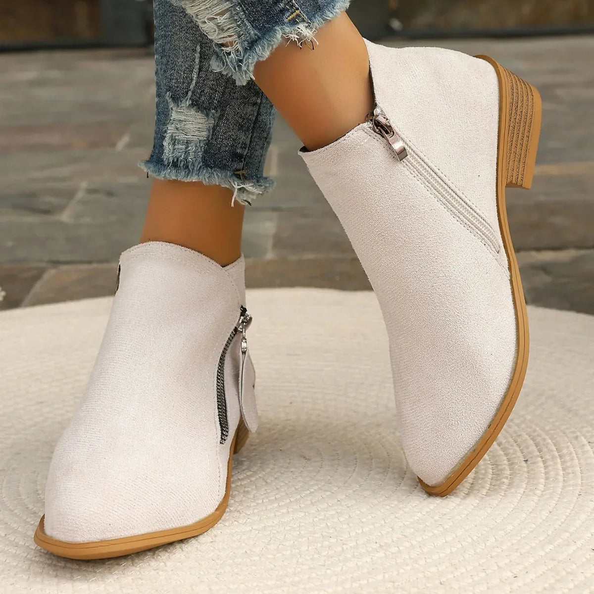 Women's Short Ankle Boots - Élégant