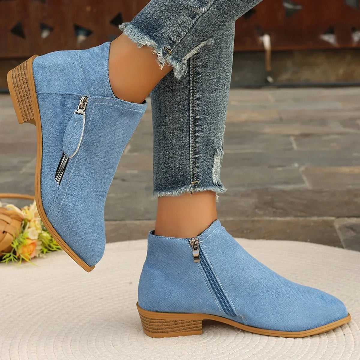 Women's Short Ankle Boots - Élégant