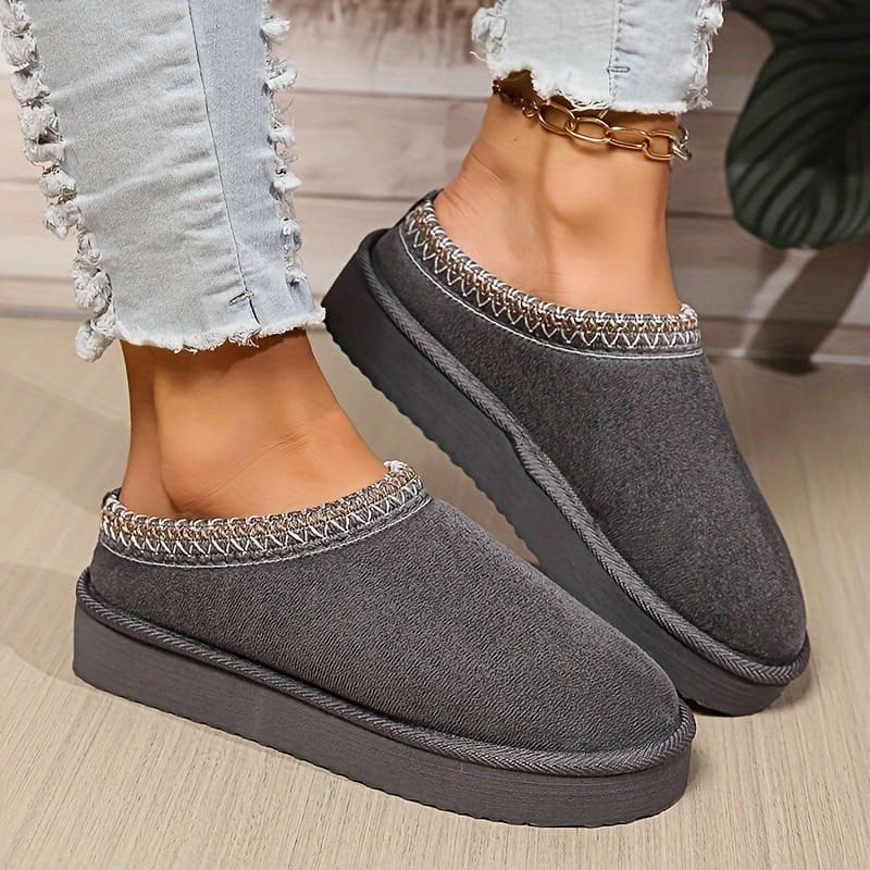 Quilted & Comfortable Women's Shoes - Marie