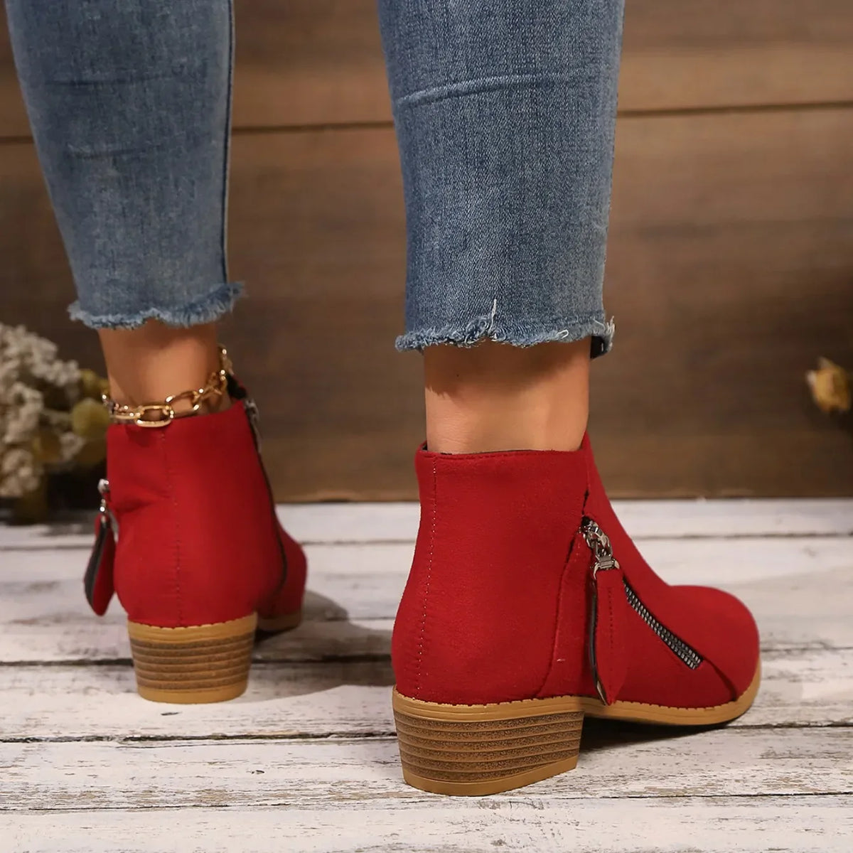 Women's Short Ankle Boots - Élégant