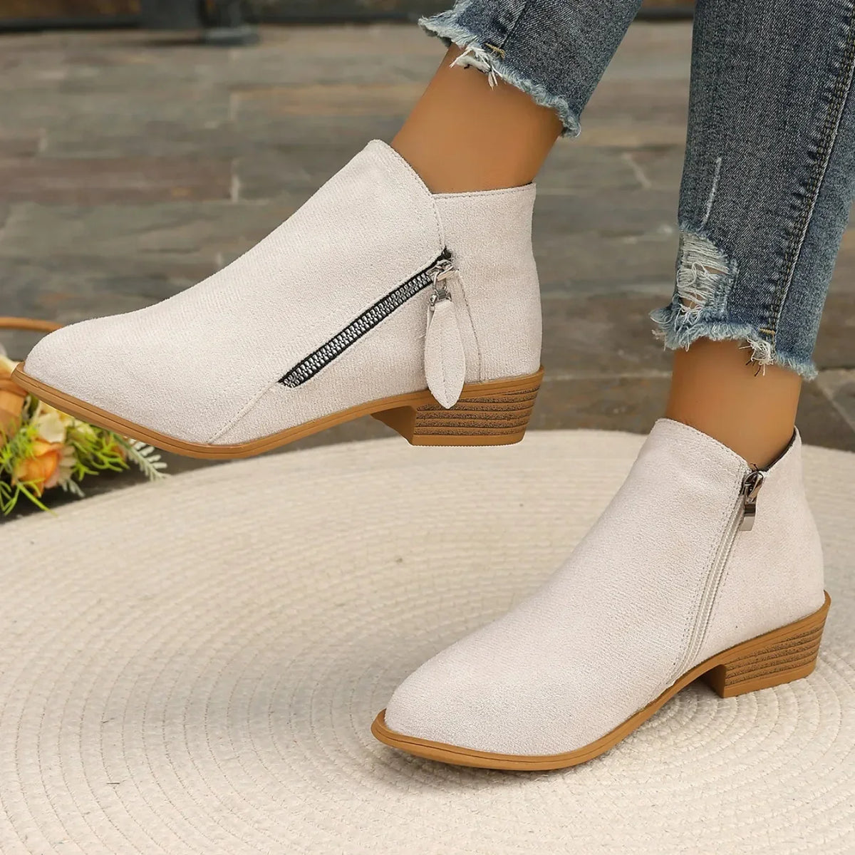 Women's Short Ankle Boots - Élégant